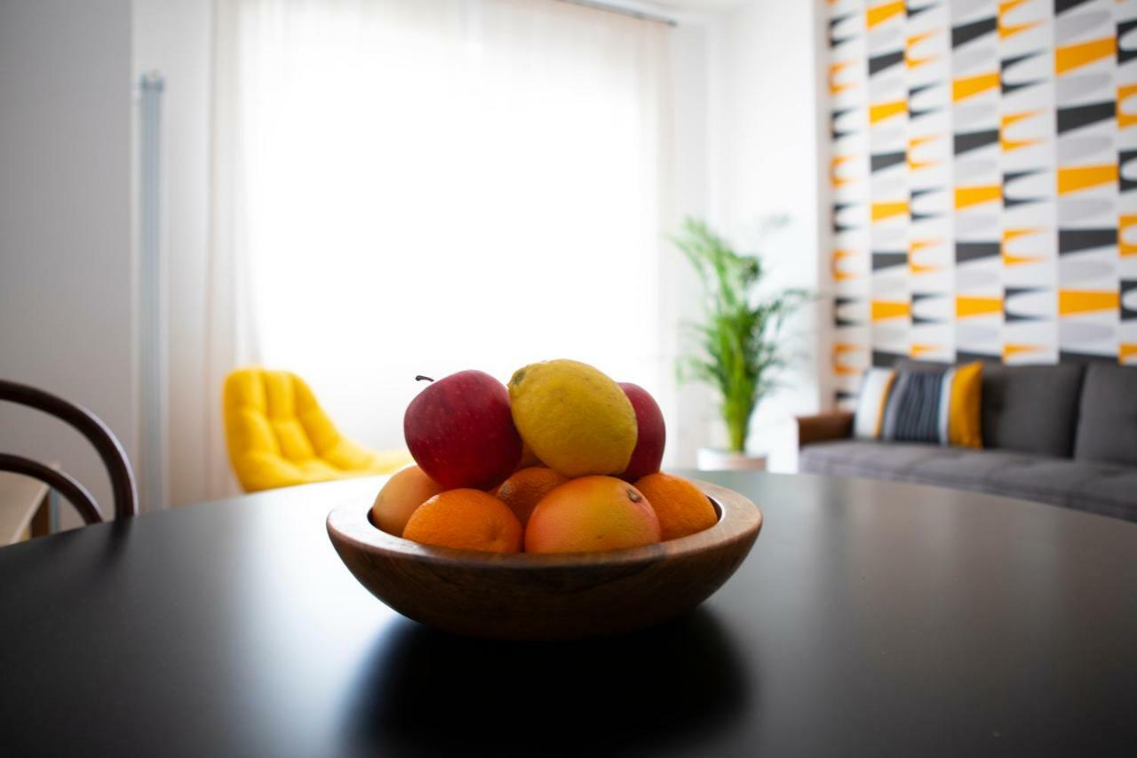 Dimora Toledo Apartment Napoli Bagian luar foto