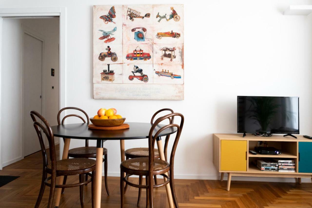 Dimora Toledo Apartment Napoli Bagian luar foto